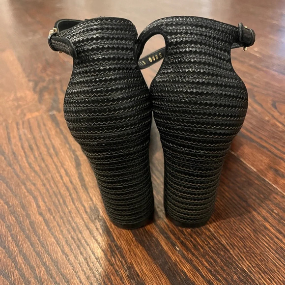 Salvatore Ferragamo Black Suede and Leather Fergie TStrap Pumps (Made in Italy) - Picture 9 of 12